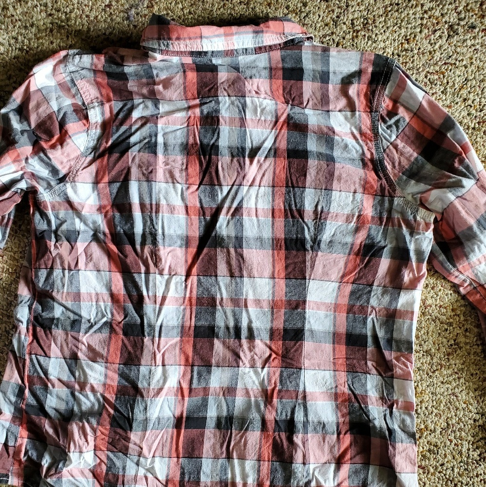 Button up blouse - Picture 3 of 3
